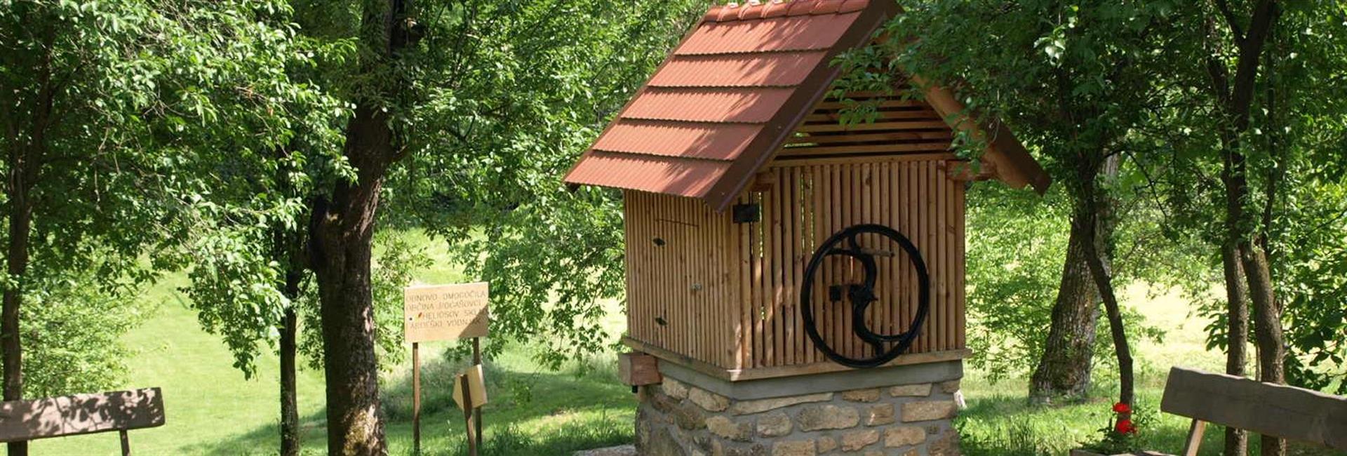 Vodnjak pod cerkvijo